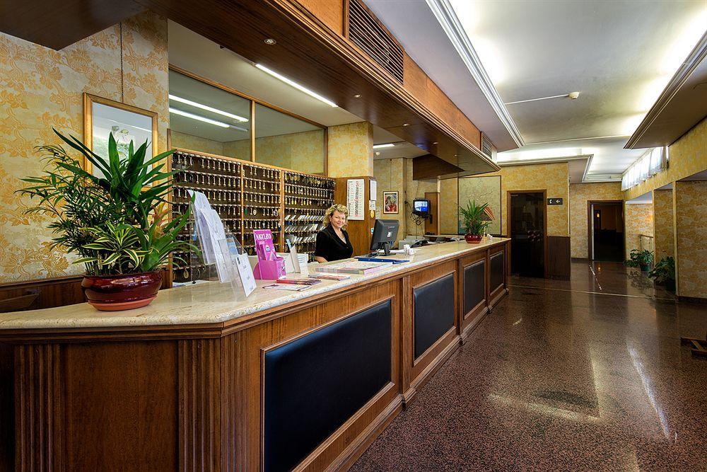 Park Blanc Et Noir Hotell