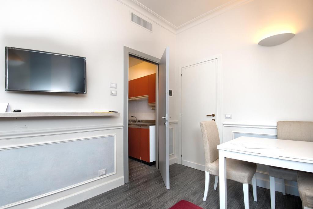 Park Blanc Et Noir Hotell Rom