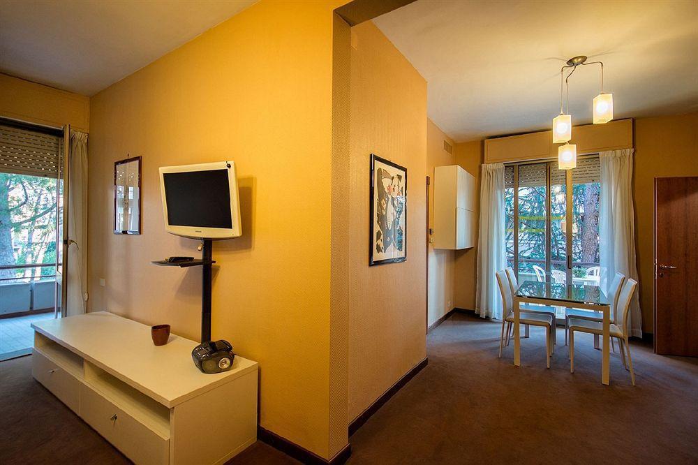 Hotell Park Blanc Et Noir