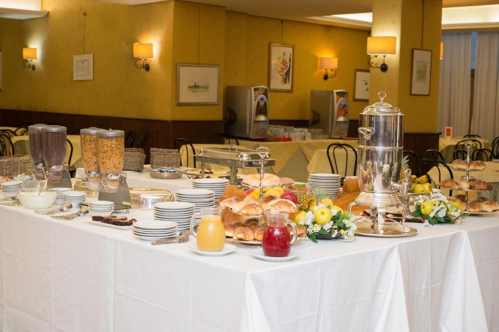 Hotell Park Blanc Et Noir 3*